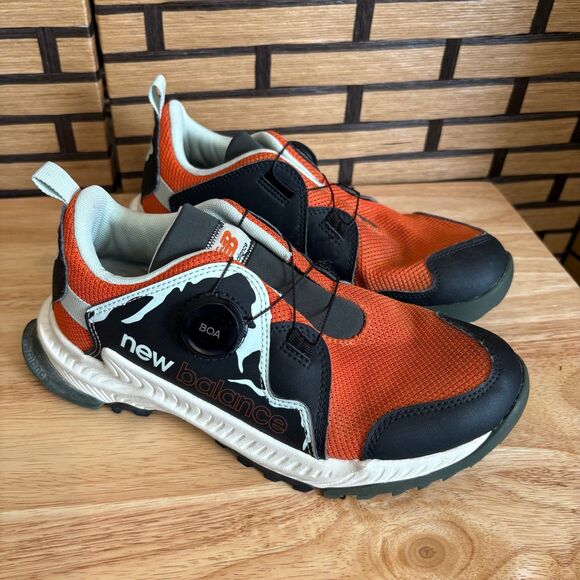 New Balance Dynasoft Trail Magic Orange Sneakers Kids Size 6 - Picture 1 of 10